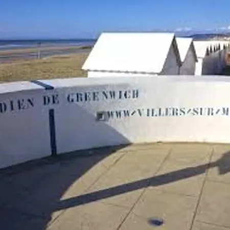2 Pieces Renove Pres De La Avec Parking - Fr-1-712-77 Lägenhet Villers-sur-Mer
