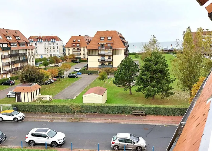 2 Pieces Renove Pres De La Avec Parking - Fr-1-712-77 Apartment Villers-sur-Mer