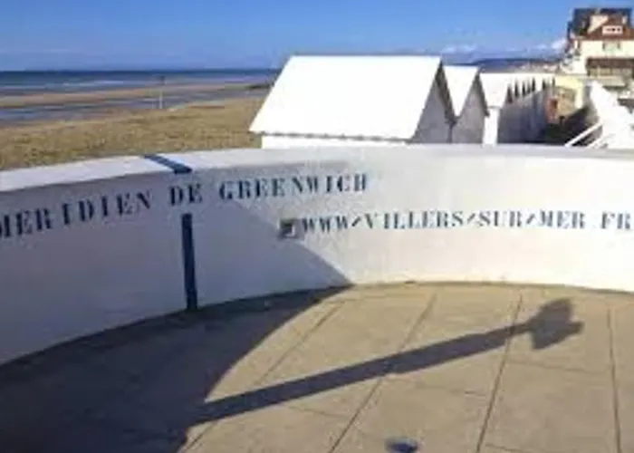 2 Pieces Renove Pres De La Avec Parking - Fr-1-712-77 Apartment Villers-sur-Mer